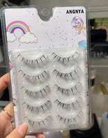 ANGNYA The whole cluster of False eyelashes is a natural imitation of female one-piece eyelashes. The whole transparent fine stem eyelashes